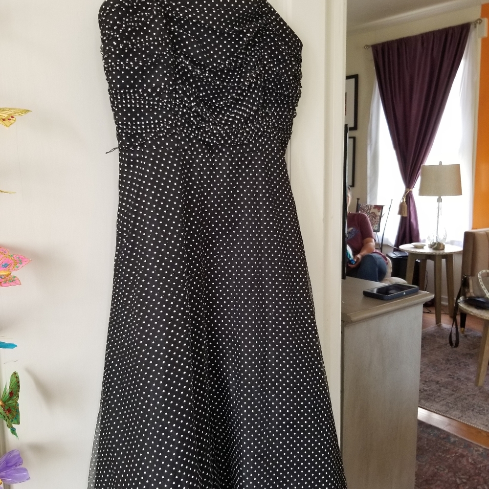 90s Onyx Nite Black and White Polka Dot Size 10